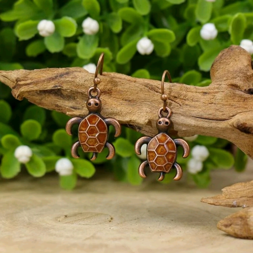 🍉5 for $25* Turtle Charm Earrings - Picture 1 of 2